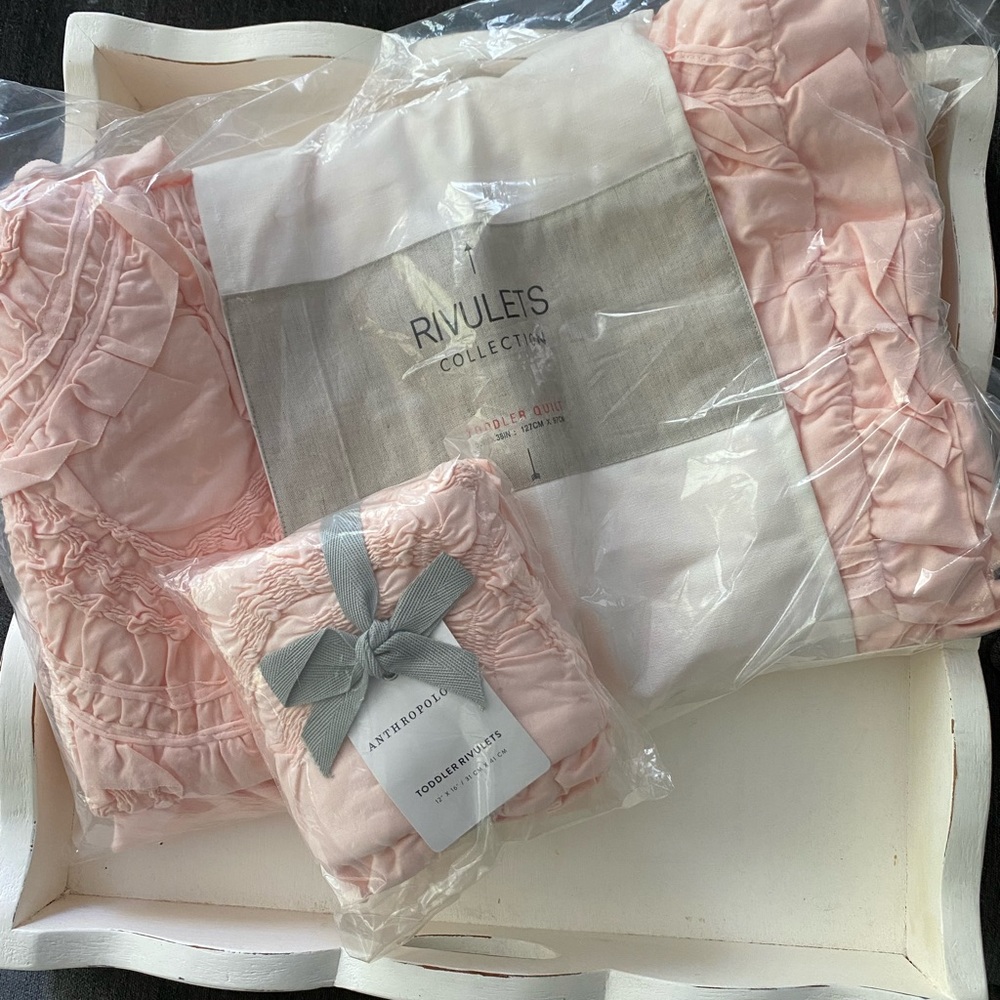 NWT Anthropologie toddler Rivulets Quilt and Sham